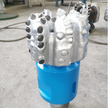 5 7/8 inci Steel Body 7 pisau PDC Diamond Bor Bit untuk Oil Gas Well